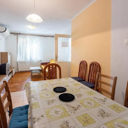 Fuer 5 Personen Ca 90 Qm In Crikvenica, Kvarner Bucht Und Umgebung *