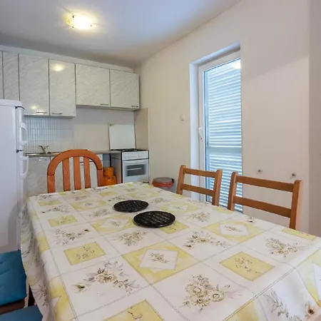 Fuer 5 Personen Ca 90 Qm In Crikvenica, Kvarner Bucht Und Umgebung * تْسْغيكفانِتْسا