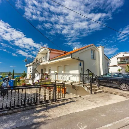 Fuer 5 Personen Ca 90 Qm In Crikvenica, Kvarner Bucht Und Umgebung شقة تْسْغيكفانِتْسا